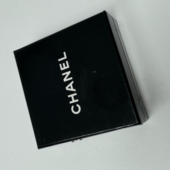 CHANEL vintage ear clips /earrings by Karl Lagerfeld year 1996 black - Picture 4 of 5
